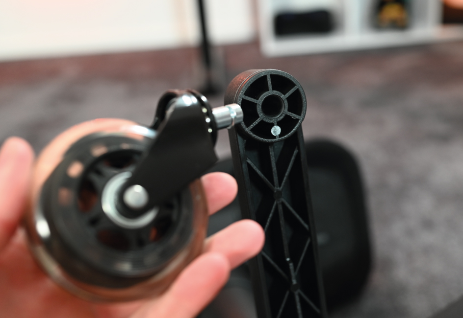 Gleiter werden durch Rollen getauscht