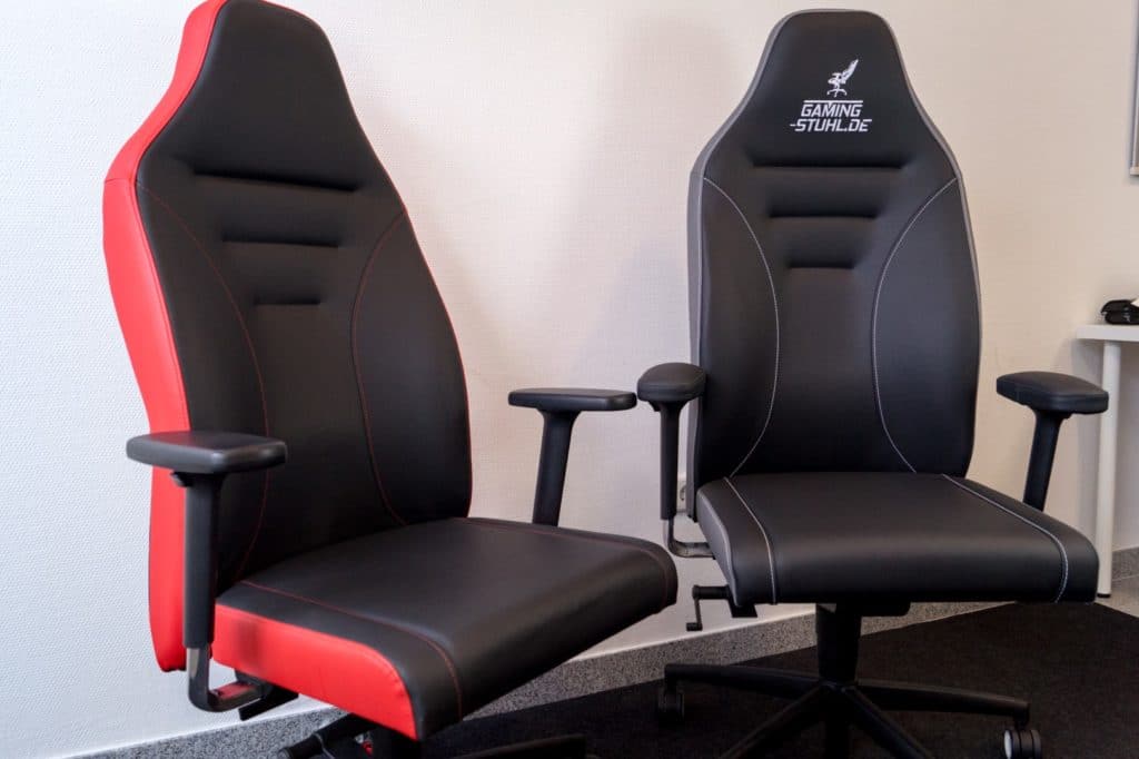 Zwei verschiedene Gamechanger in rot und grau im Test